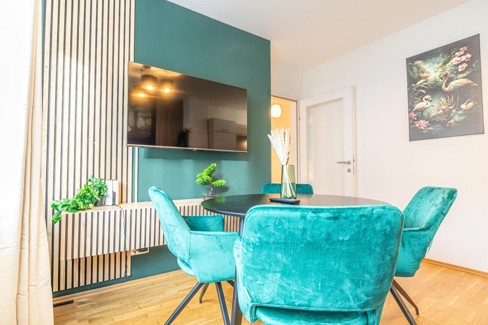 Charming 1Br, Steps From Reumannplatz U1 Viena Exterior foto