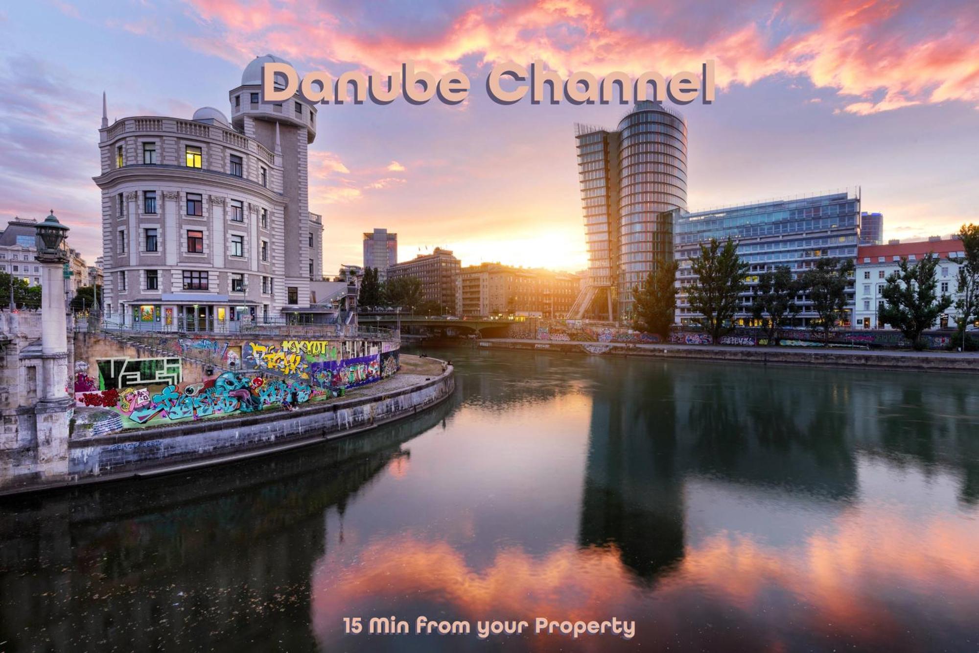 Charming 1Br, Steps From Reumannplatz U1 Viena Exterior foto